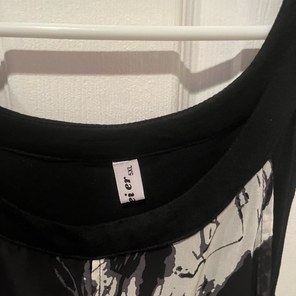 Women’s hi-low tank - Picture 3 of 3